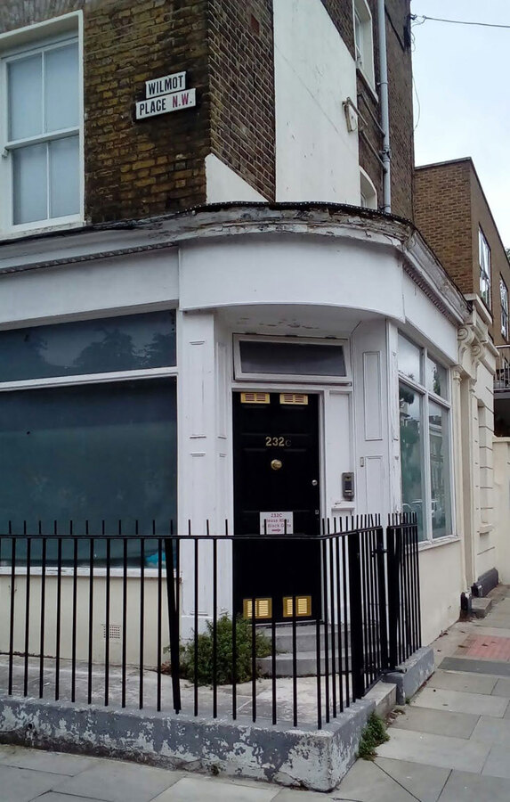 Former Site of the Spread Eagle Music Venue : Subs